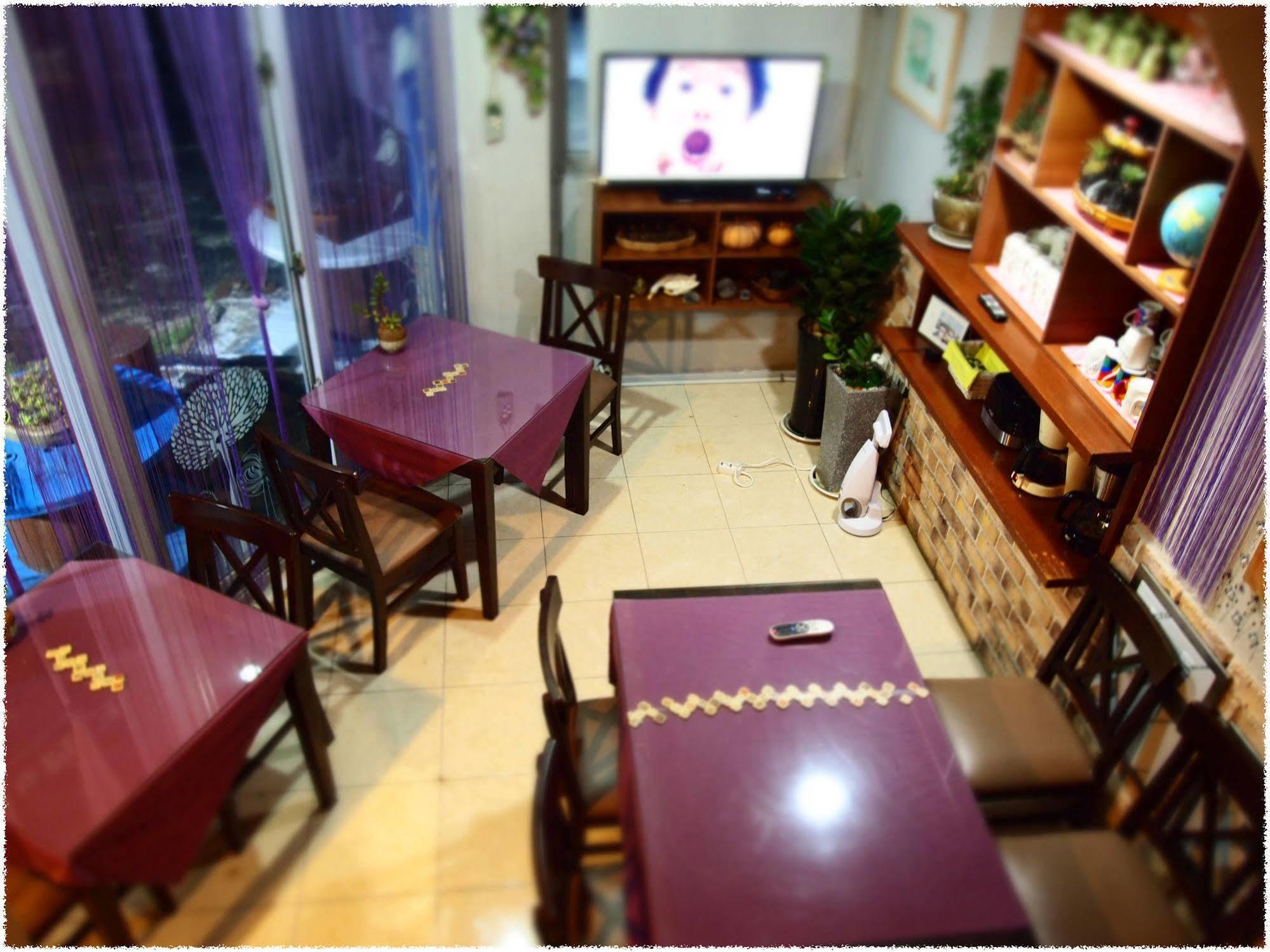 Haevichi Elmar Guesthouse Сеогвипо Екстериор снимка